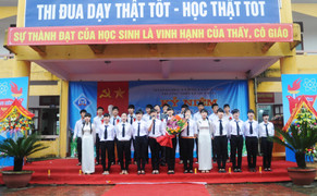 Hà Tĩnh:Trường THPT Lê Quý Đôn kỷ niệm 15 năm thành lập