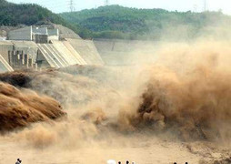 Vụ vỡ đập thủy điện kinh hoàng nhất lịch sử Trung Quốc