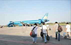 Lừa vé máy bay giá rẻ nở rộ dịp cận Tết