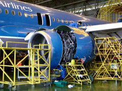 Nhân viên hàng không mất tiền tỷ nếu bỏ việc