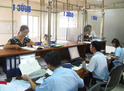 30% công chức 'cắp ô’: Bộ trưởng Nội vụ phản bác