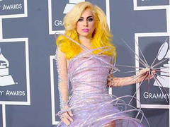 Những ngôi sao thừa nhận lưỡng tính