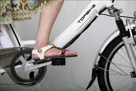 TOPBIKE Luxy: xe đạp điện theo quy chuẩn mới của VN