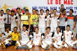 Futsal Việt Nam đủ sức dự World Cup 2016