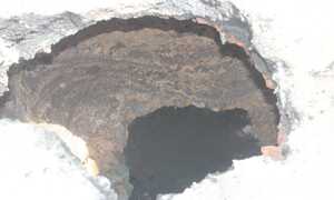 TP.HCM: Lại xuất hiện “hố tử thần” sâu hun hút