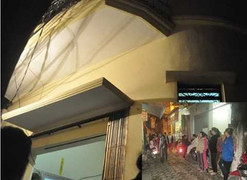 Hà Nội: Kinh hoàng phát hiện mẹ treo cổ tự tử trong nhà