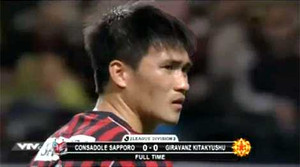 Công Vinh khiến fan Sapporo tiếc ‘đứt ruột’