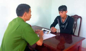 Hiếp dâm rồi... khoe trên Facebook