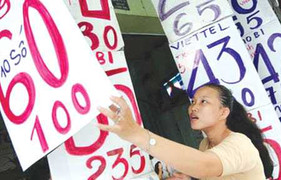 'Sập bẫy' lừa bán sim rác giá 'cắt cổ'