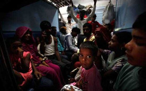 Tin sáng: 93 nữ sinh bị lạm dụng tình dục trên tàu