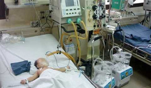 Sau sinh nhật, mẹ cho con uống thuốc độc