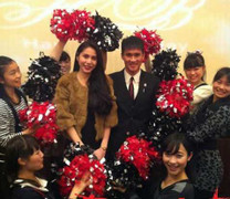 Clip: Sinh nhật đáng yêu của Thủy Tiên bên Nhật