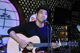 Tạ Quang Thắng ra MV Cuộc đời là những chuyến đi