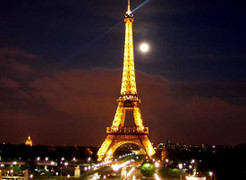 Đoạn cầu thang nguyên thuỷ nghìn USD của tháp Eiffel