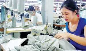 Hàng ngàn lao động không lương, thưởng Tết