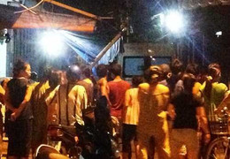 Vợ chồng ôm nhau chết trong phòng trọ