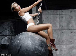 Clip chế Wrecking Ball nổi bật nhất tuần qua