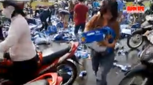 Hôi của trong tai nạn: Không thể chấp nhận ở xã hội văn minh