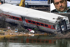 Tai nạn tàu thảm khốc ở Mỹ: Lái tàu ngủ gật?