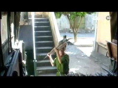 Clip: Dùng súng tự chế bắn anh họ tử vong