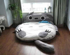 Trời lạnh, giường thú bông tiền triệu hút khách