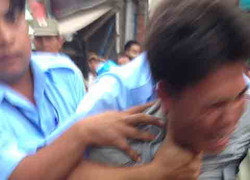 TPHCM: Người bán dạo bị cán bộ phường đánh đập tàn nhẫn