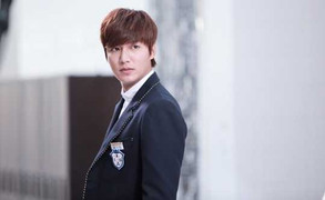 Kim Tan xuất hiện trong đề thi ở Hàn Quốc