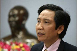 Nhân viên sai, sếp Nhà nước phải từ chức?