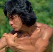 Xem Thành Long dùng võ say tiêu diệt sát thủ