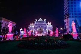 Royal City lộng lẫy đêm tiệc Giáng sinh