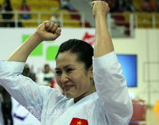 Bản lĩnh thép Hoàng Ngân và tấm HCV tuyệt đối