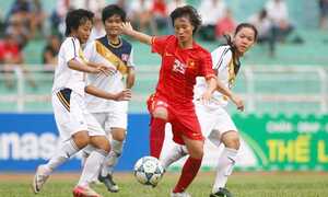 Việt Nam - Philippines: 'Vua bà' dội mưa gôn?