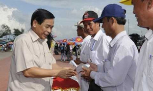 Bí thư Tỉnh ủy cưới vợ cho con: Không bia rượu