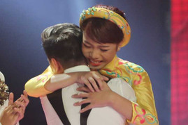 Quán quân Giọng hát Việt học được nhiều từ thầy Mr Đàm