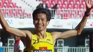Clip: Nguyễn Văn Lai giành HCV điền kinh SEA Games 27