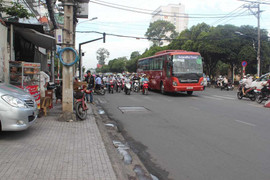 Vờ hỏi đường, 'cuỗm' xe PCX trong 10 giây