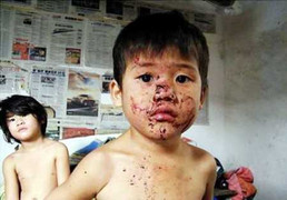 Bài hát về bạo hành trẻ em khiến ai xem cũng rơi lệ