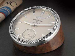 Quà khủng ‘ăn theo’ siêu xe dịp Noel