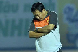 Thầy trò tướng Phúc lạc lõng trên bản đồ bóng đá nước nhà