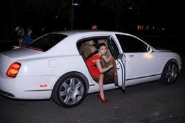 Những vụ lùm xùm với siêu xe ở Việt Nam năm 2013