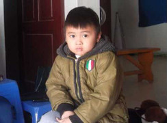 Cô giáo mầm non bỏ đói, đánh bé 4 tuổi đến bò lê?