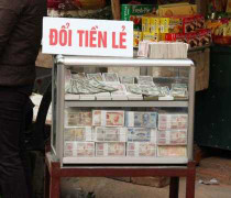 Hạn chế in tiền lẻ cho Tết và lễ hội