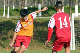 Bỏ đất lành của Công Vinh, U19 Việt Nam chơi trội
