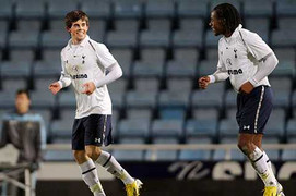 Soi 'hàng khủng' đại gia khó tính sắp đối đầu U19 Việt Nam