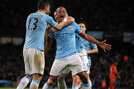 15 phút lội ngược dòng, Man City 'giải mã' Liverpool