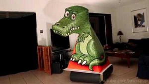 Bạn sẽ bị đánh lừa thị giác khi xem clip này