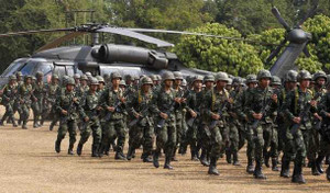 Tướng lục quân úp mở chuyện đảo chính ở Thái Lan