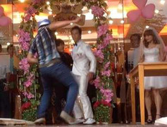 Hỗn chiến trong tiệc cưới, một người tử vong