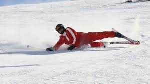 Clip: Michael Schumacher bị hôn mê sau tai nạn trượt tuyết