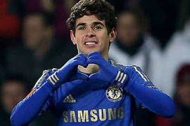 Oscar lập 'hat-trick', Chelsea đè bẹp 'ngựa ô'